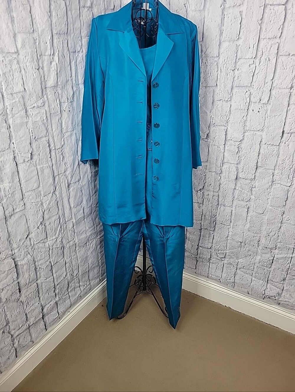 Silks By ILC Teal 3-Piece Pant Suit Beaded Sequin Top Medium